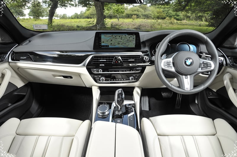 The new BMW 530i Touring M Sport 2